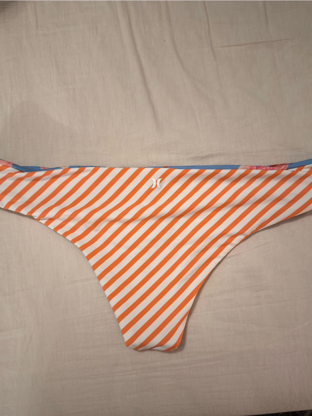 Hurley Reversible Bikini Bottom - Picture 4 of 4